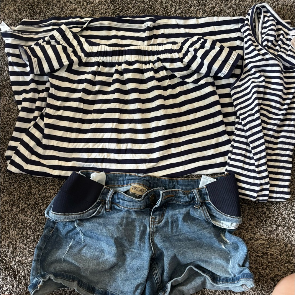 Maternity dresses and shorts bundle.